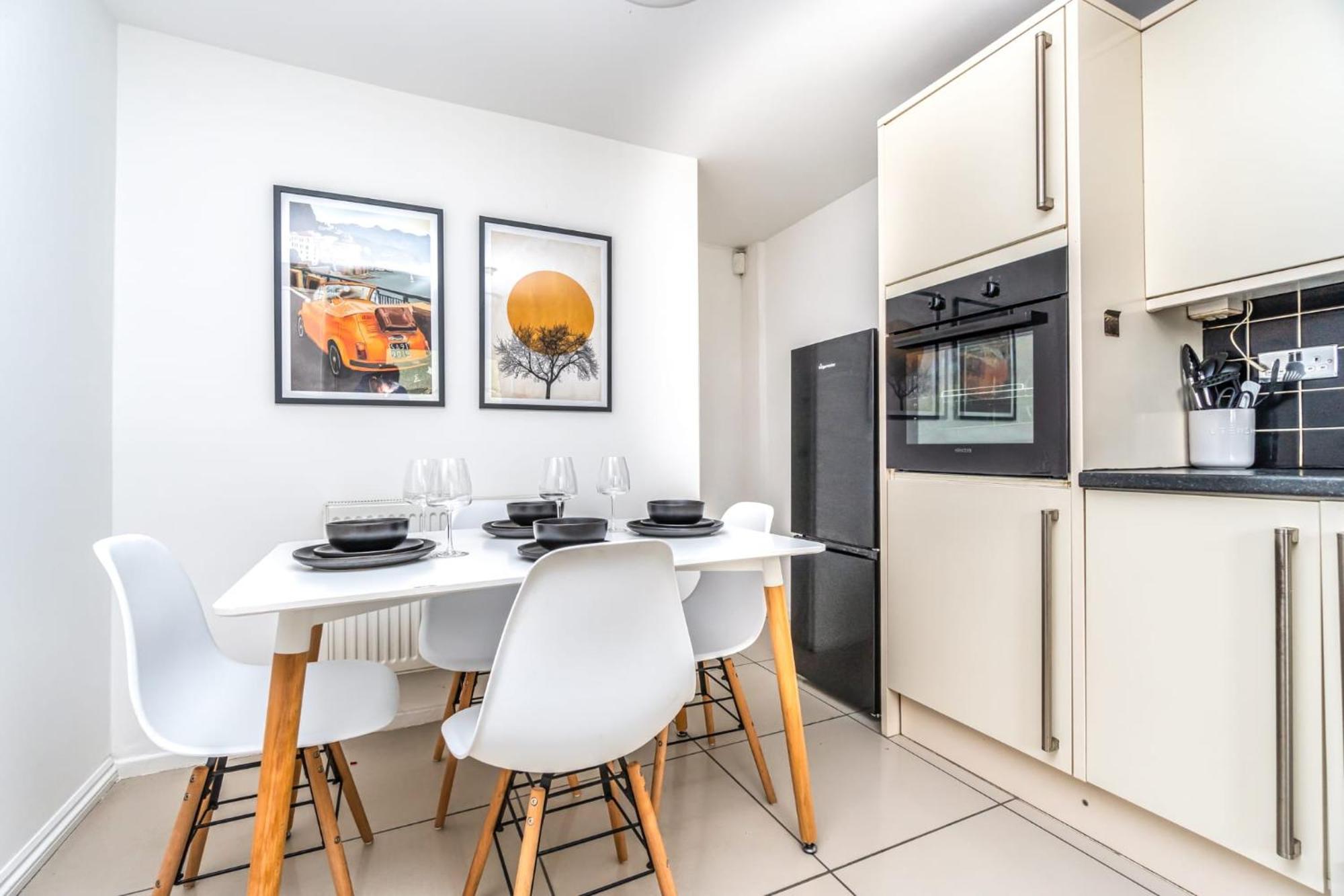 Cosy Guest House In Whitechapel Лондон Экстерьер фото